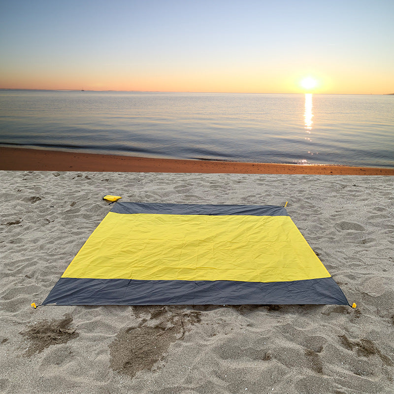 Beach Blanket, Oversized Beach Mat Picnic Blanket Waterproof Sandproof Lightweight Pocket Beach Blankets